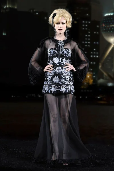 Look 55